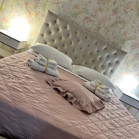 נאפולי Aurora'S Home מראה חיצוני תמונה