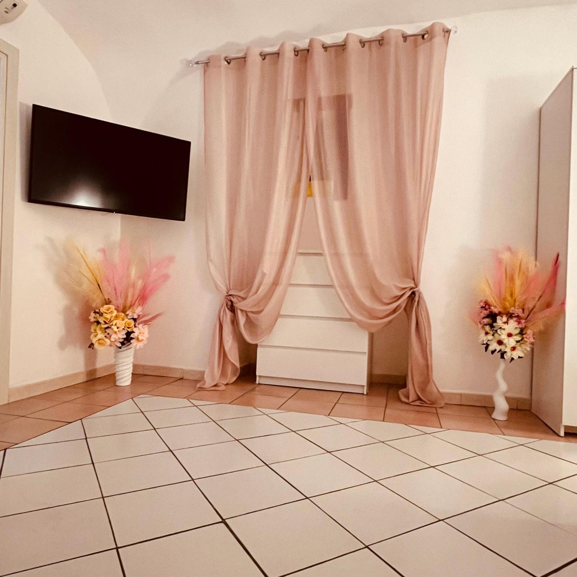 נאפולי Aurora'S Home מראה חיצוני תמונה