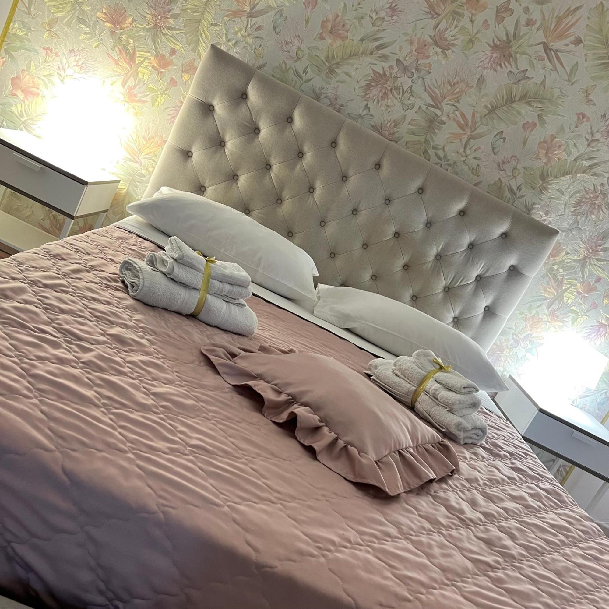 נאפולי Aurora'S Home מראה חיצוני תמונה
